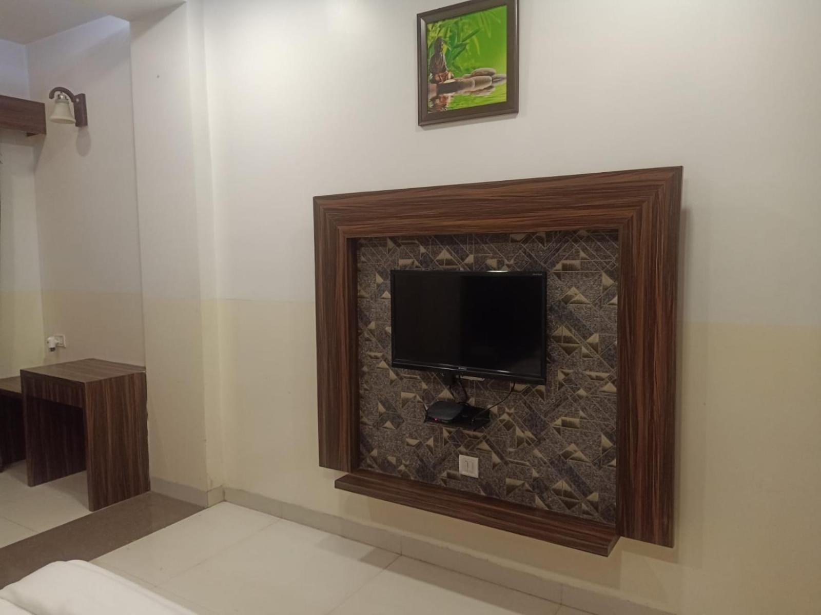 Hotel Ps Residency Shivpurī Esterno foto